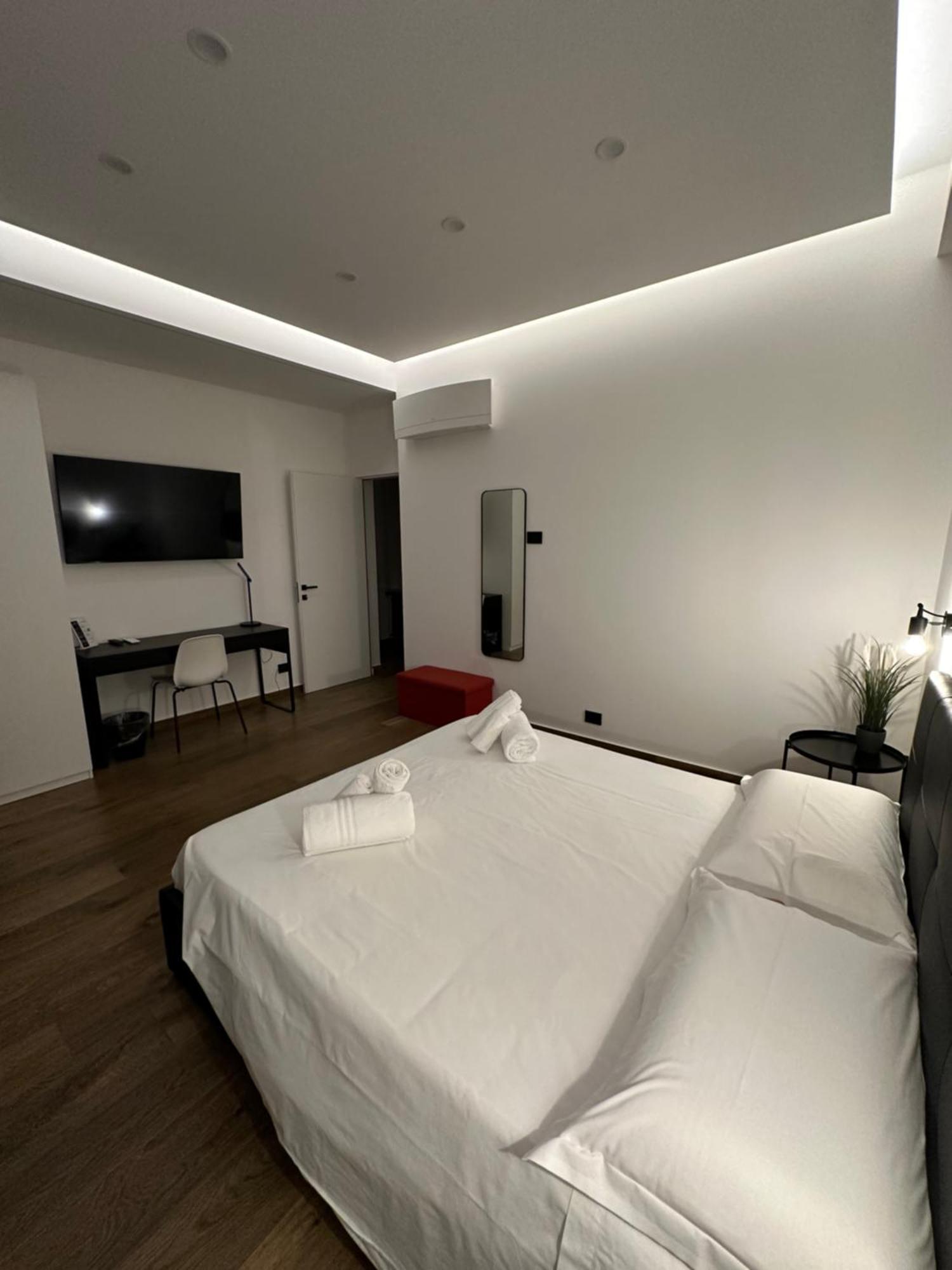 Borgiarooms Luxury Apartment Milazzo Dış mekan fotoğraf